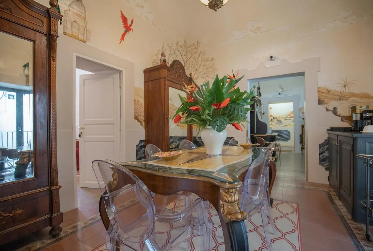 Bed and Breakfast I PERSIANI Catania Italia